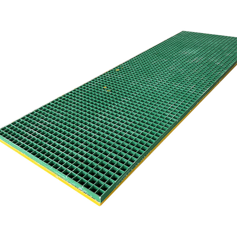Fiberglass grating panel